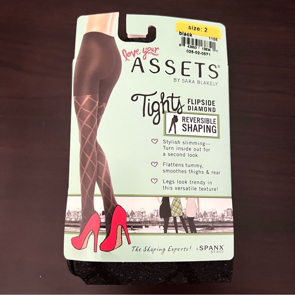 SPANX Love Your Assets Size 2 Tights Flipside Diamond Reversible Shaping Black